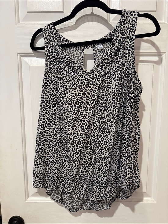 Old Navy Tops - Old Navy Black and White Leopard Print Sleeveless Camisole